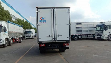 陜汽德威冷藏車今日出廠發往浙江杭州，高效溫控助力冷鏈物流